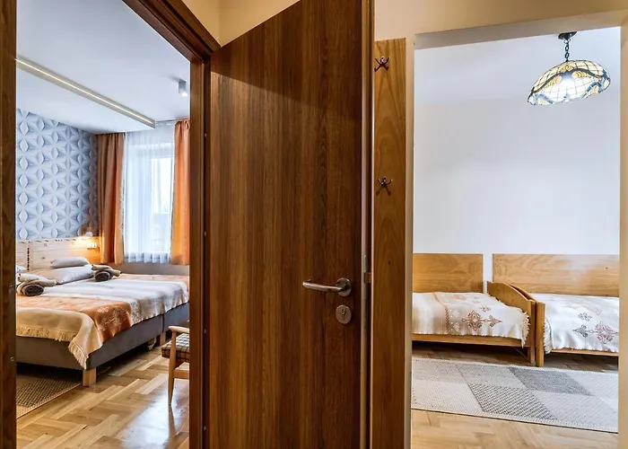 Ami Bed & Breakfast 3*