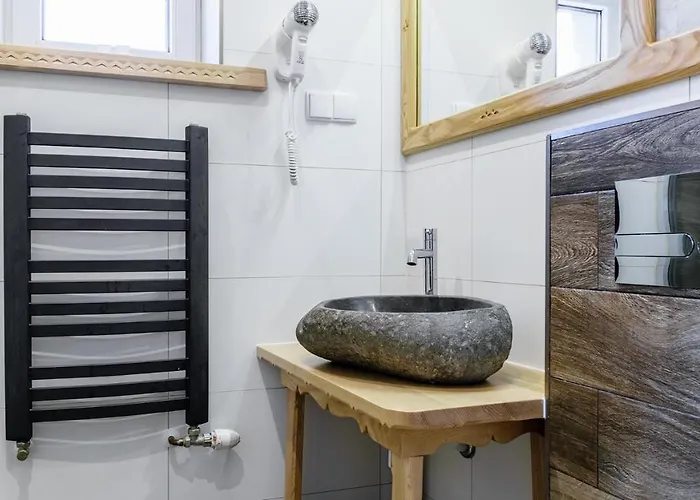 Ami Bed & Breakfast 3*