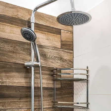 Bed & Breakfast Ami 3*